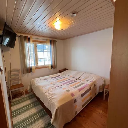 Moekki Levillae Palveluiden Laehellae Шале *