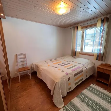 Moekki Levillae Palveluiden Laehellae Шале